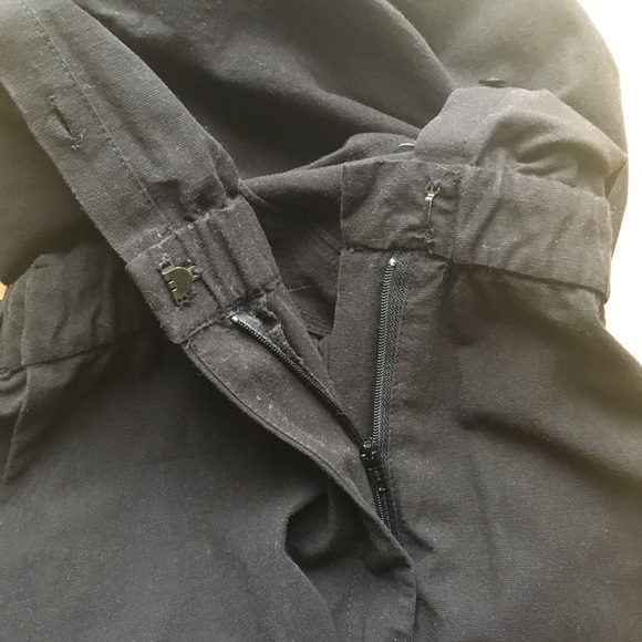 Sleeveless Utility Culotte Jumpsuit - Black (M) - Picture 14 of 15